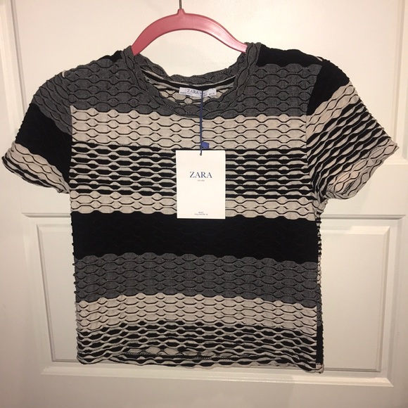 Zara Tops - Zara Formal Tee !